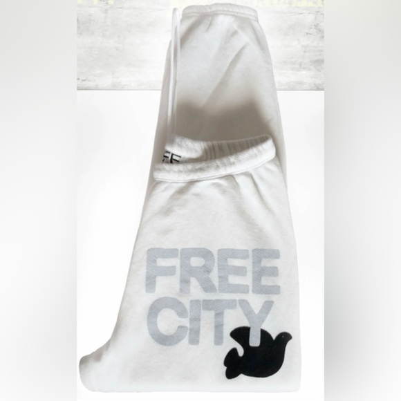 freecity Pants - Free city track pants